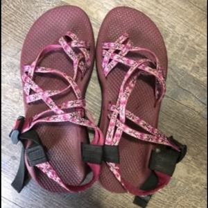 Women’s Chaco’s Size 9